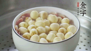 上鍋大火蒸1小時(shí)。