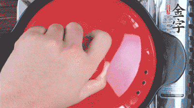 加香菇燉10分鐘后。