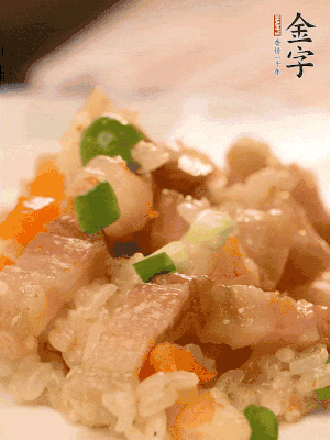 出鍋后撒點蔥花更香。